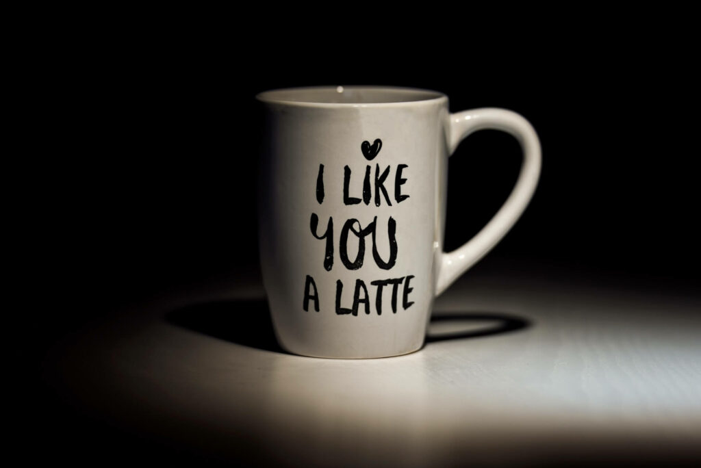 Customize cup on Shopify with text box